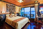 Double cabin on Victory Star Cruise Halong Bay - 32 cabins