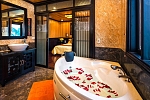 Bathroom - Suite cabin on Victory Star Cruise Halong Bay - 24 cabins