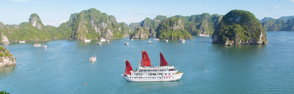 Amazing cruise in Halong Bay